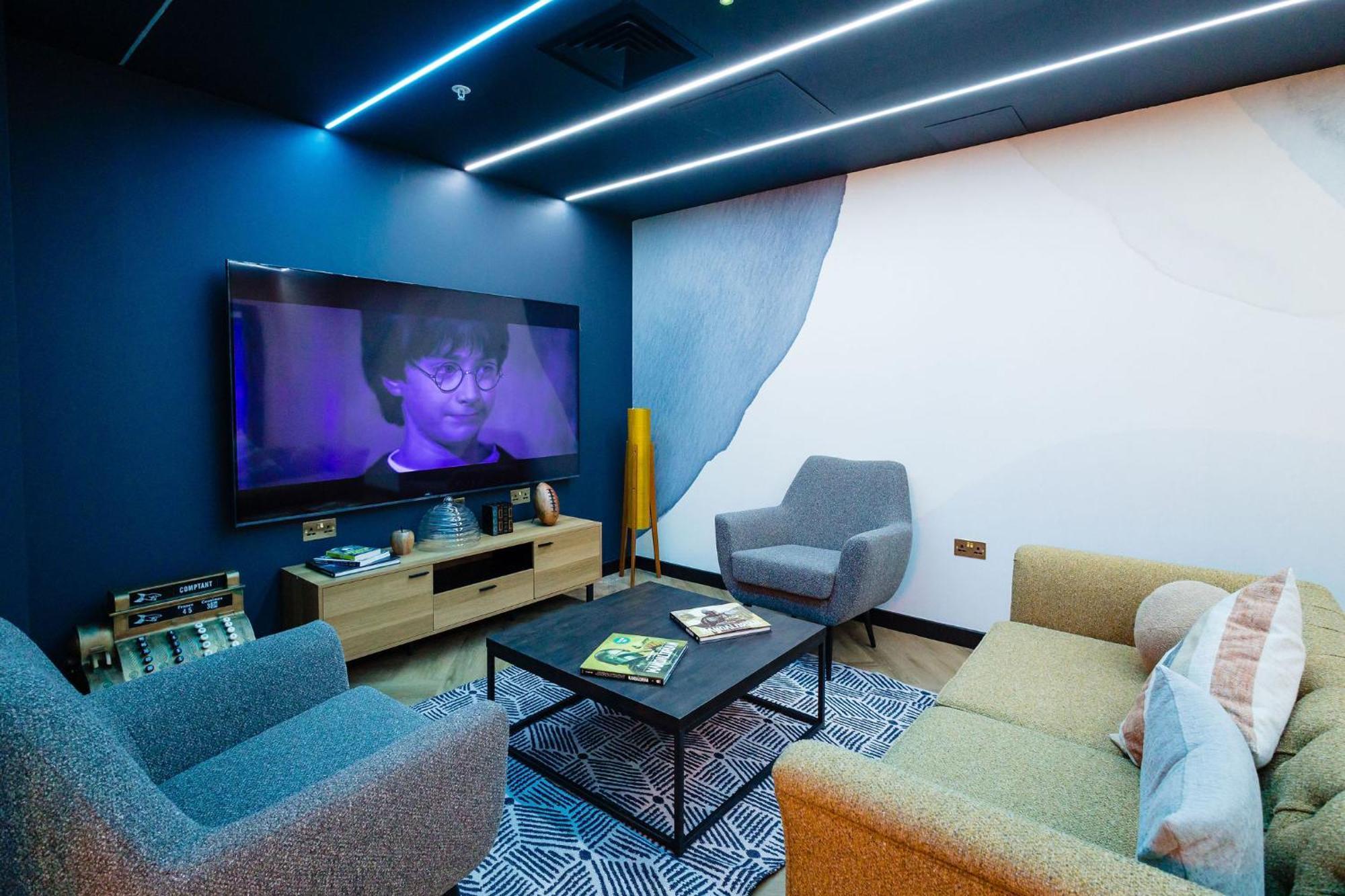 Students Only South London Homes Экстерьер фото