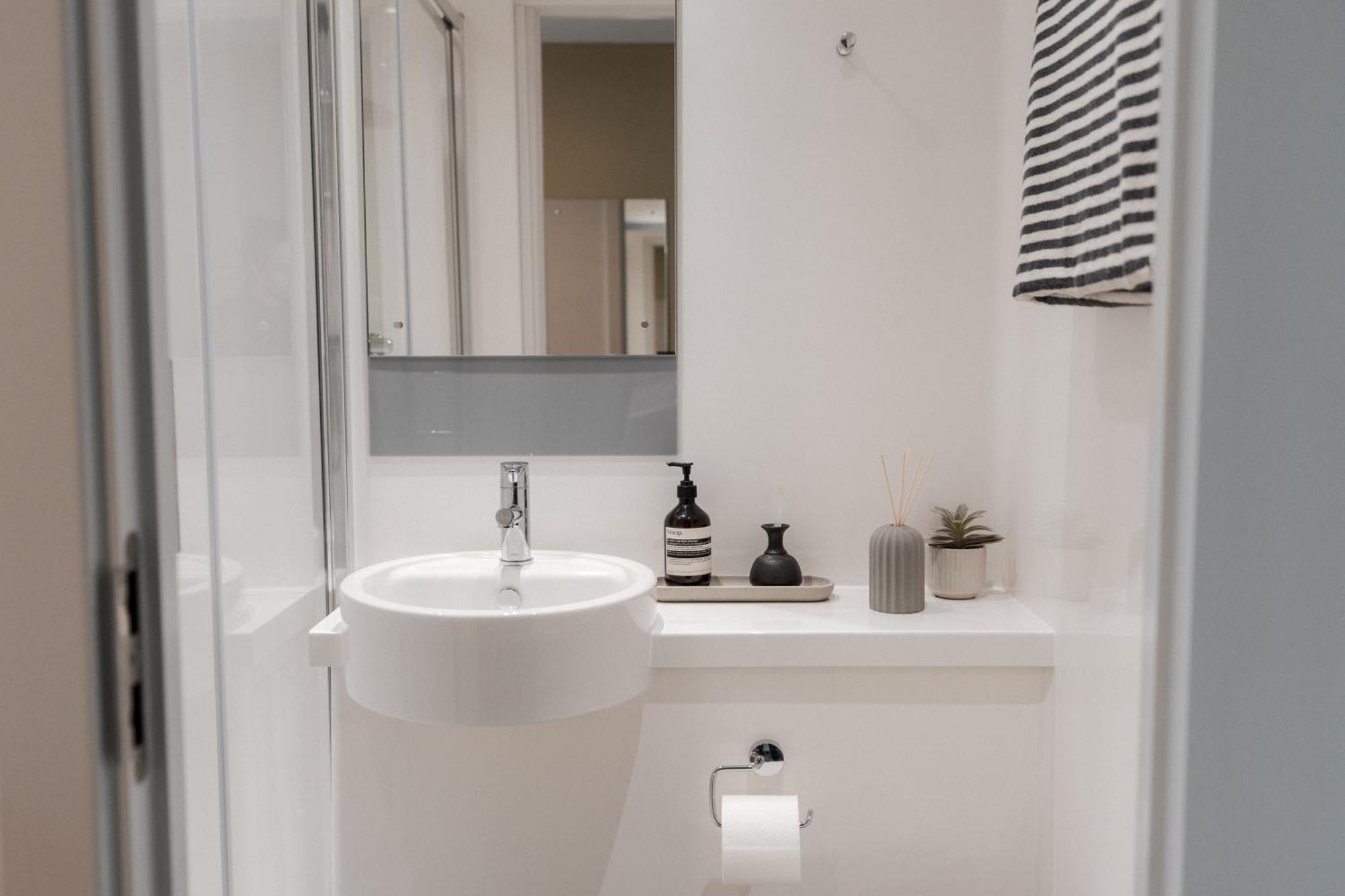 Students Only South London Homes Экстерьер фото